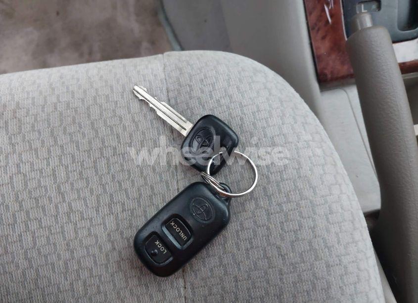 Photo 11 of 2003 Toyota Corolla LE (VIN 1NXBR32EX3Z003859)