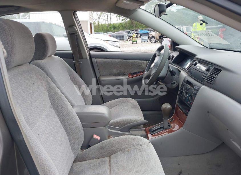 Photo 5 of 2003 Toyota Corolla LE (VIN 1NXBR32EX3Z037333)