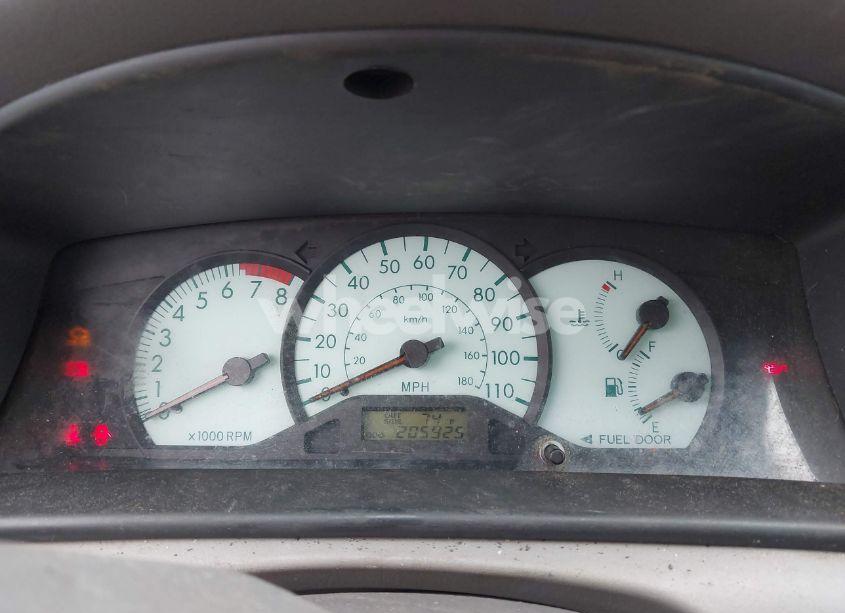 Photo 7 of 2003 Toyota Corolla LE (VIN 1NXBR32EX3Z037333)