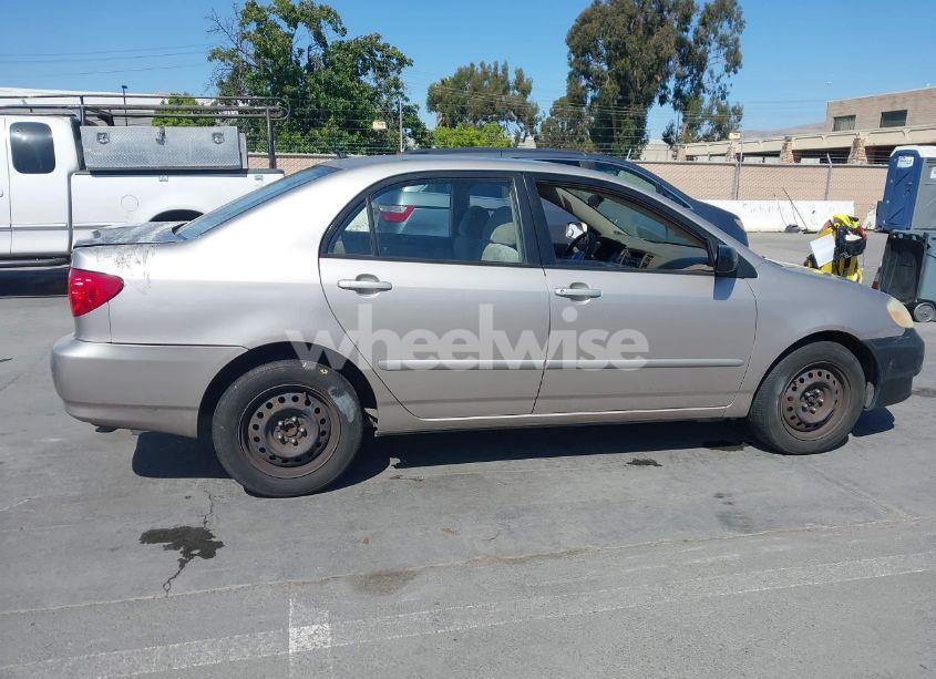 Photo 13 of 2003 Toyota Corolla LE (VIN 1NXBR32EX3Z062040)