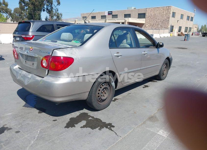 Photo 4 of 2003 Toyota Corolla LE (VIN 1NXBR32EX3Z062040)