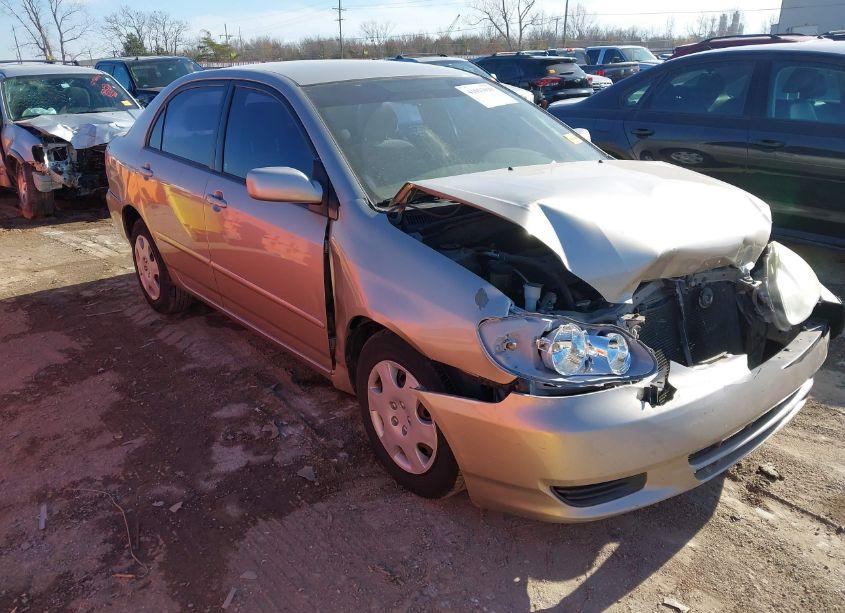 2003 Toyota Corolla LE (VIN 1NXBR32EX3Z103170) main photo