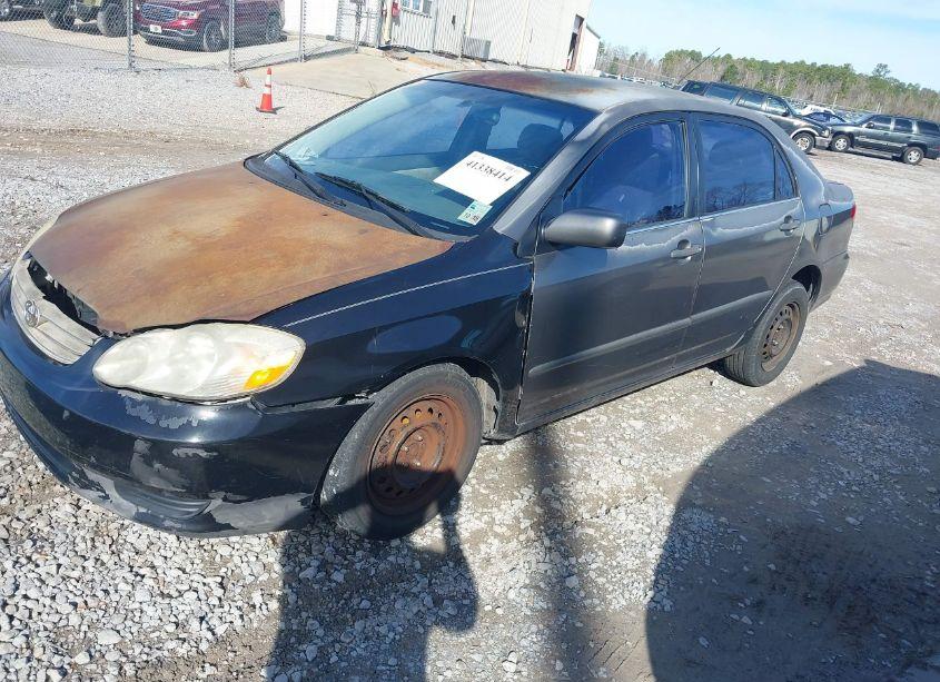 Photo 2 of 2003 Toyota Corolla LE (VIN 1NXBR32EX3Z135231)