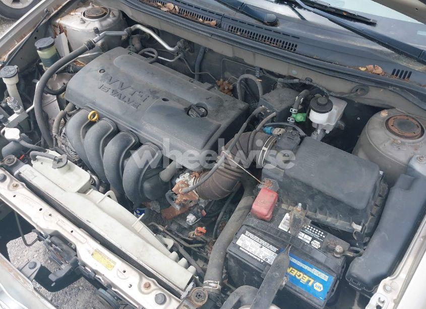 Photo 10 of 2004 Toyota Corolla LE (VIN 1NXBR32EX4Z195060)