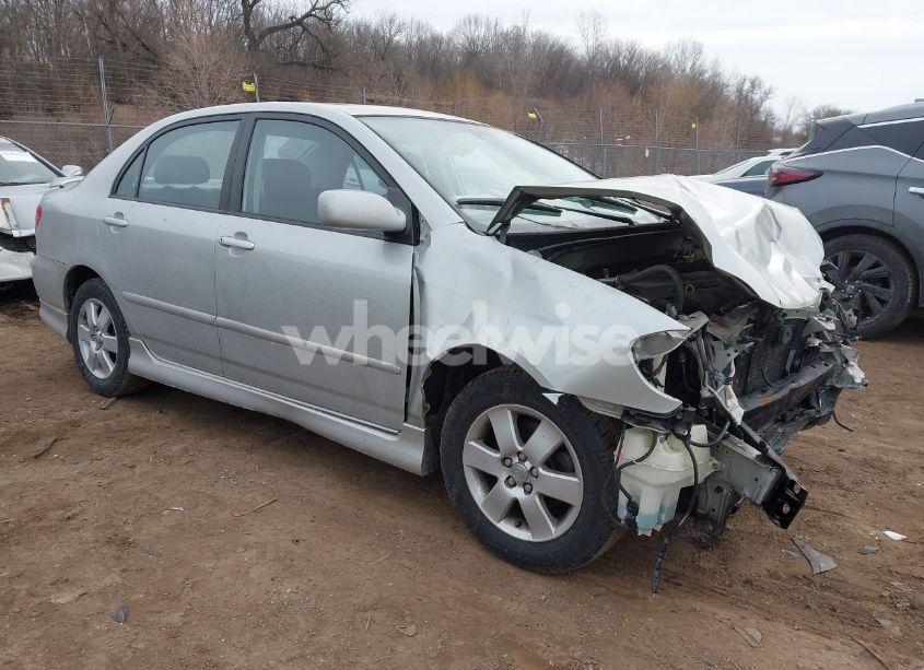 2004 Toyota Corolla S (VIN 1NXBR32EX4Z199125) main photo