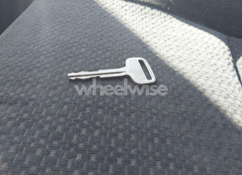 Photo 11 of 2004 Toyota Corolla S (VIN 1NXBR32EX4Z233239)