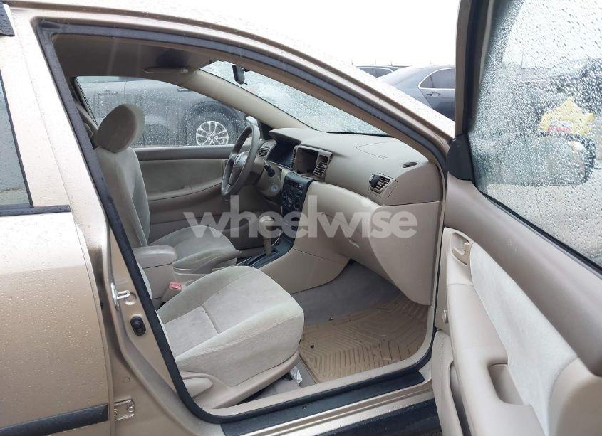 Photo 5 of 2004 Toyota Corolla CE (VIN 1NXBR32EX4Z233936)