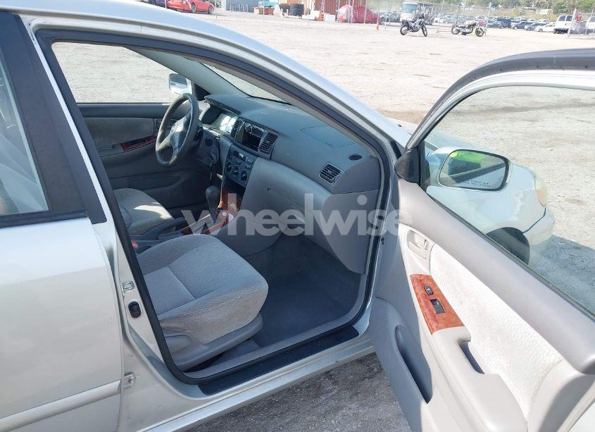 Photo 5 of 2004 Toyota Corolla LE (VIN 1NXBR32EX4Z295241)