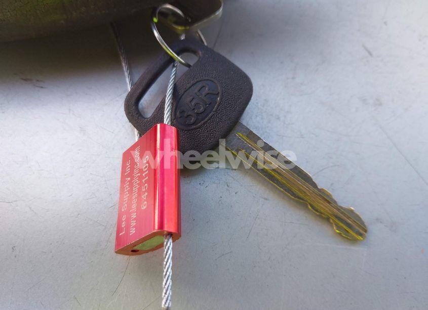 Photo 11 of 2004 Toyota Corolla CE (VIN 1NXBR32EX4Z302284)