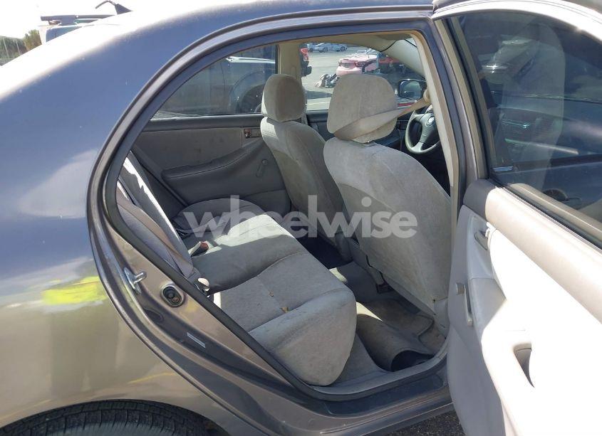 Photo 8 of 2004 Toyota Corolla CE (VIN 1NXBR32EX4Z302284)