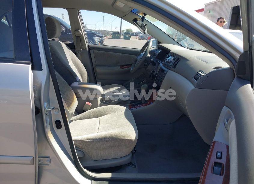 Photo 5 of 2004 Toyota Corolla LE (VIN 1NXBR32EX4Z329792)