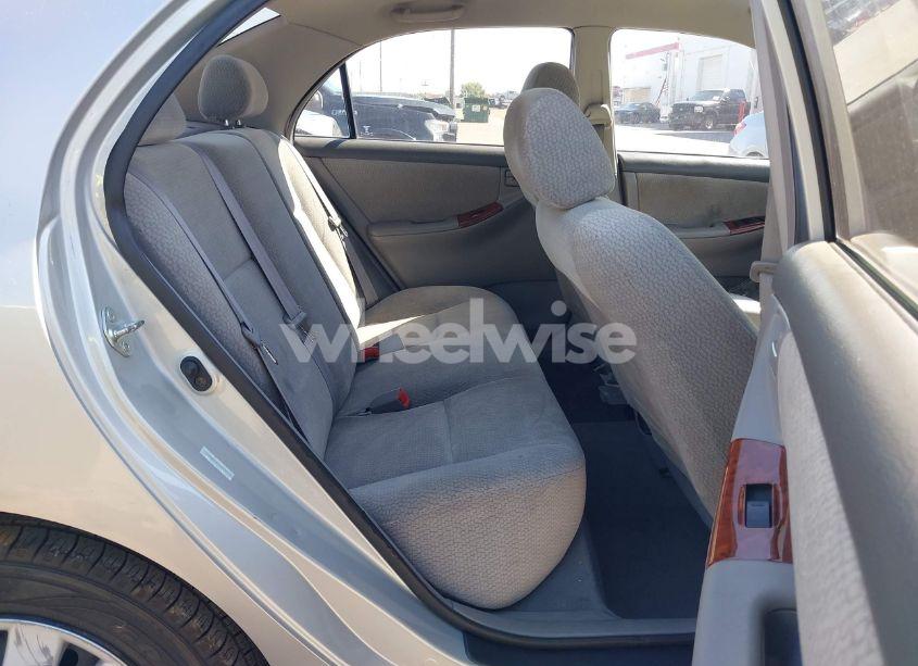 Photo 8 of 2004 Toyota Corolla LE (VIN 1NXBR32EX4Z329792)