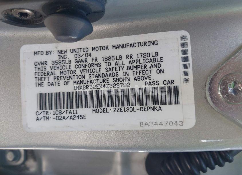 Photo 9 of 2004 Toyota Corolla LE (VIN 1NXBR32EX4Z329792)