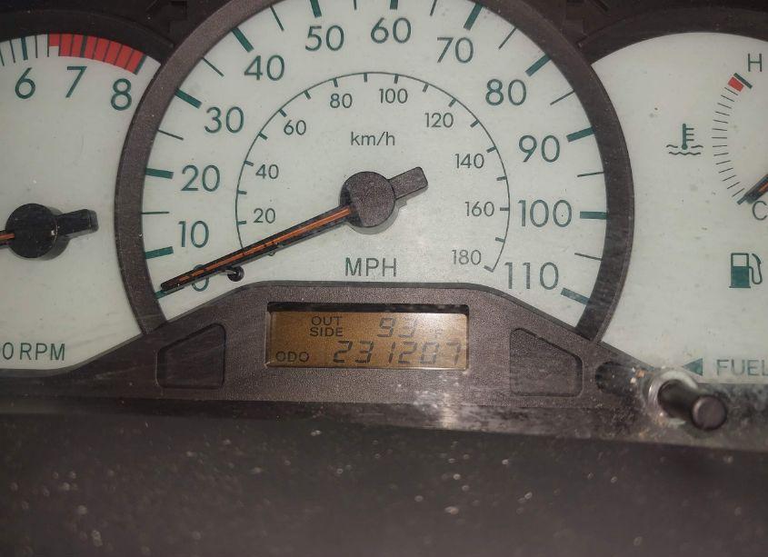 Photo 7 of 2004 Toyota Corolla LE (VIN 1NXBR32EX4Z339254)