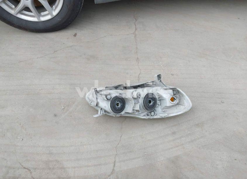 Photo 12 of 2005 Toyota Corolla CE (VIN 1NXBR32EX5Z352037)