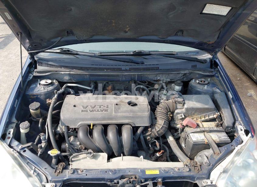 Photo 10 of 2005 Toyota Corolla CE (VIN 1NXBR32EX5Z358128)