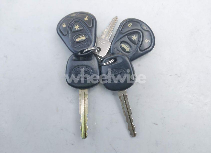 Photo 11 of 2005 Toyota Corolla S (VIN 1NXBR32EX5Z361448)