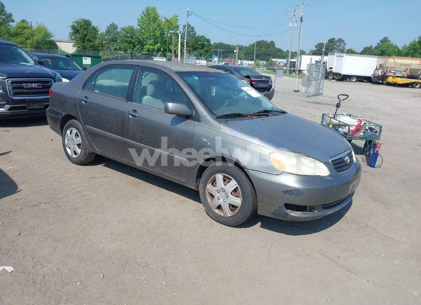 2005 Toyota Corolla LE (VIN 1NXBR32EX5Z385927) main photo