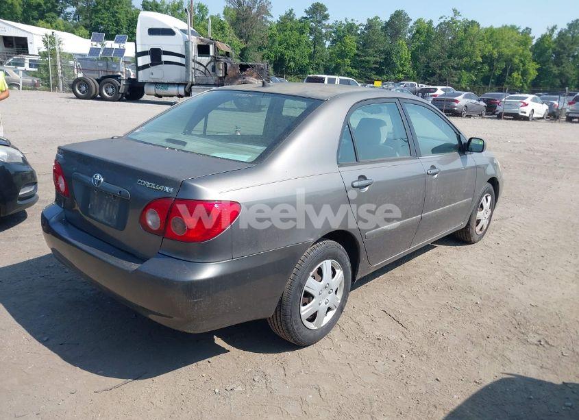 Photo 4 of 2005 Toyota Corolla LE (VIN 1NXBR32EX5Z385927)