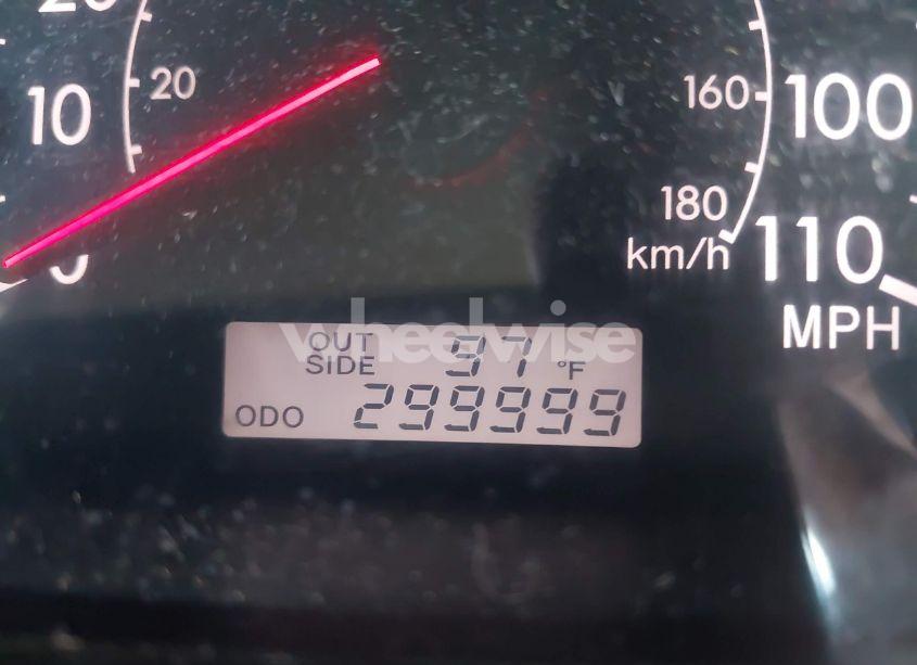 Photo 7 of 2005 Toyota Corolla LE (VIN 1NXBR32EX5Z385927)