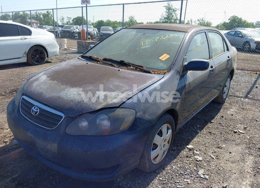 Photo 2 of 2005 Toyota Corolla LE (VIN 1NXBR32EX5Z421311)