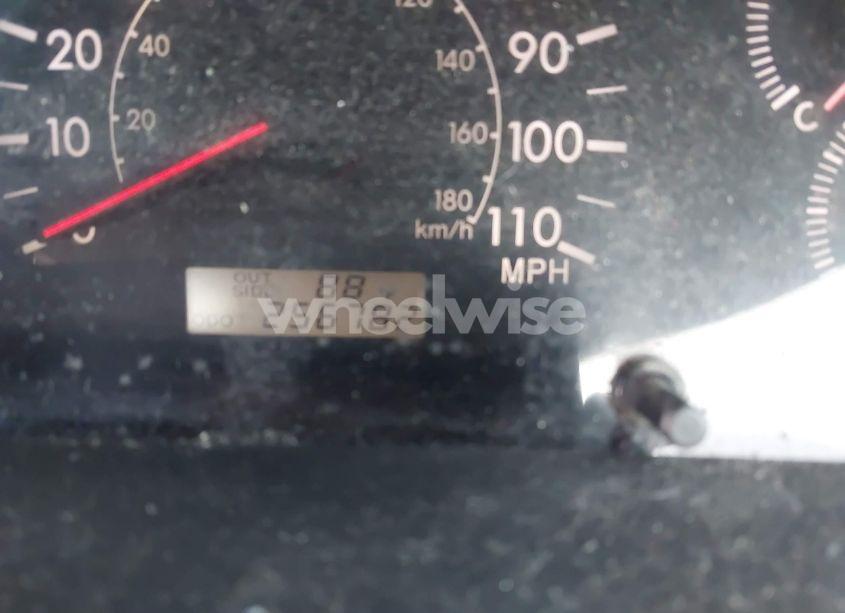 Photo 7 of 2005 Toyota Corolla LE (VIN 1NXBR32EX5Z421311)