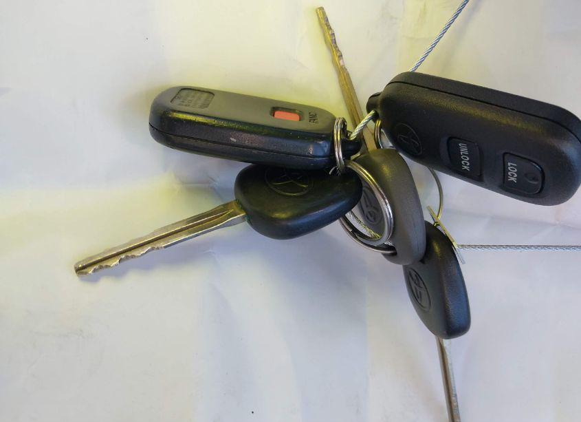 Photo 11 of 2005 Toyota Corolla LE (VIN 1NXBR32EX5Z421941)