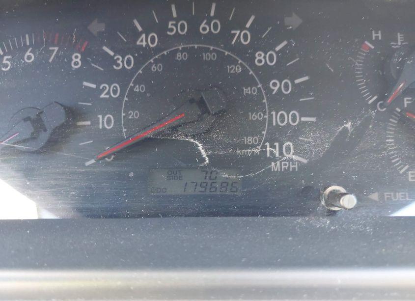 Photo 7 of 2005 Toyota Corolla LE (VIN 1NXBR32EX5Z421941)