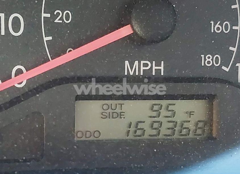 Photo 16 of 2005 Toyota Corolla CE (VIN 1NXBR32EX5Z432941)