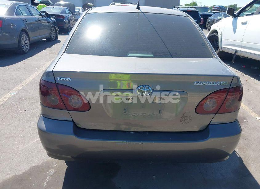 Photo 17 of 2005 Toyota Corolla CE (VIN 1NXBR32EX5Z432941)