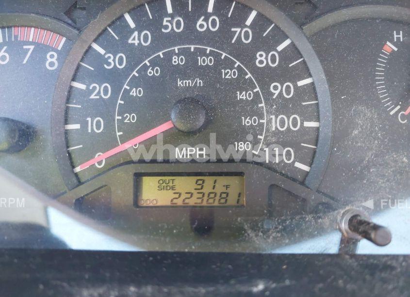 Photo 7 of 2005 Toyota Corolla CE (VIN 1NXBR32EX5Z437492)