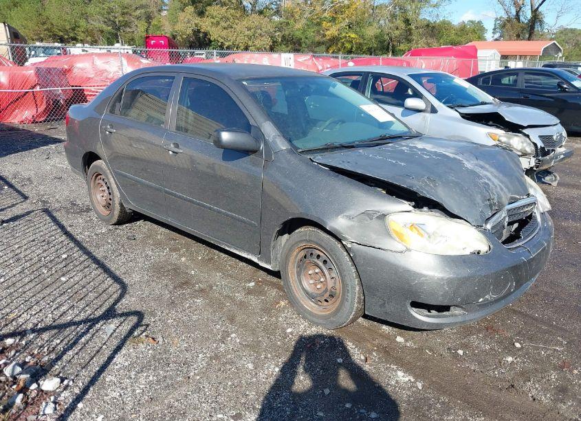 2005 Toyota Corolla CE (VIN 1NXBR32EX5Z466149) main photo