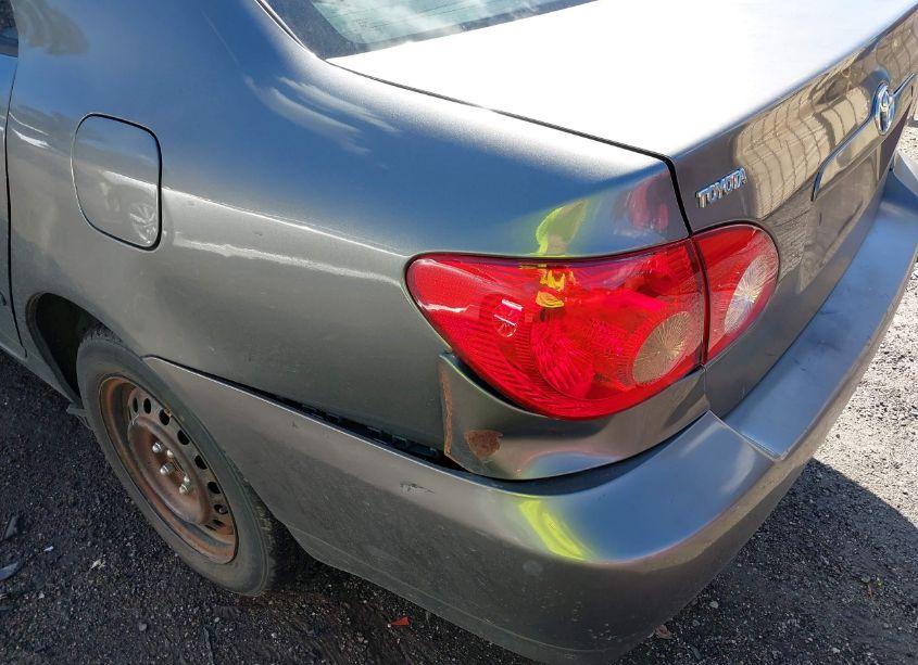 Photo 12 of 2005 Toyota Corolla CE (VIN 1NXBR32EX5Z466149)