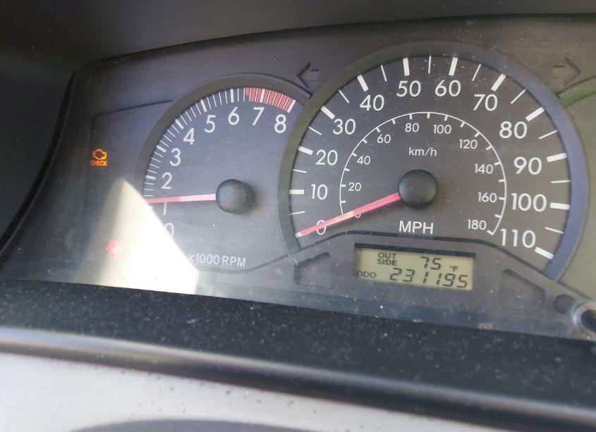 Photo 7 of 2005 Toyota Corolla CE (VIN 1NXBR32EX5Z466149)