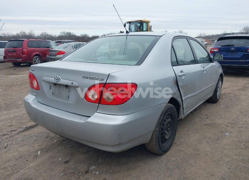 Photo 4 of 2005 Toyota Corolla CE/LE/S (VIN 1NXBR32EX5Z506262)