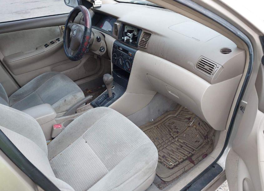 Photo 5 of 2005 Toyota Corolla CE (VIN 1NXBR32EX5Z524731)