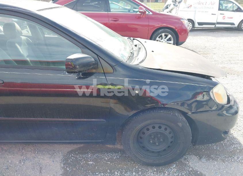 Photo 13 of 2005 Toyota Corolla LE (VIN 1NXBR32EX5Z532361)