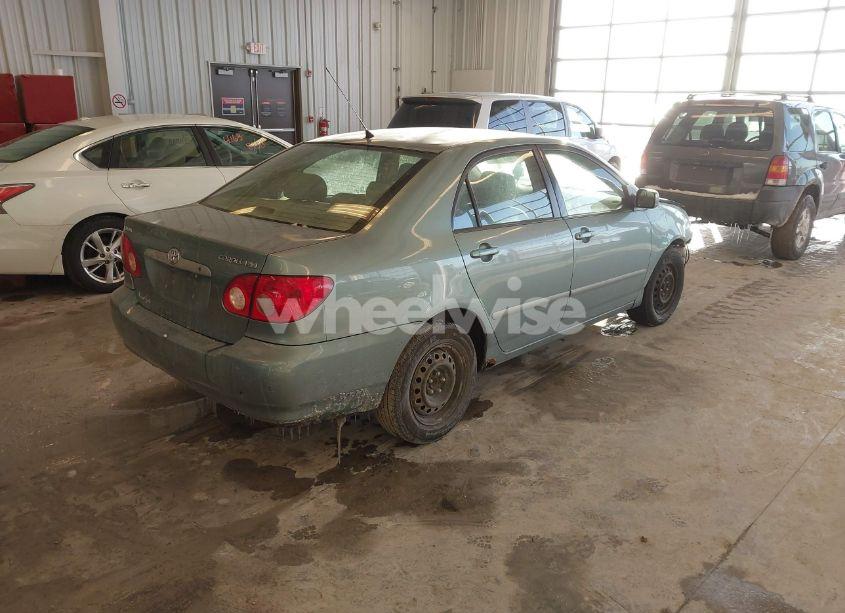 Photo 4 of 2005 Toyota Corolla LE (VIN 1NXBR32EX5Z546079)