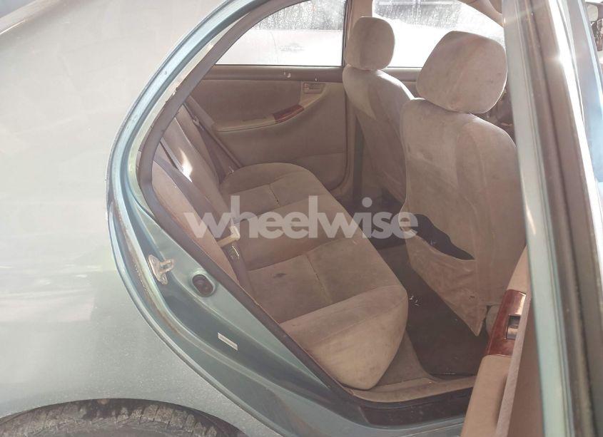 Photo 8 of 2005 Toyota Corolla LE (VIN 1NXBR32EX5Z546079)