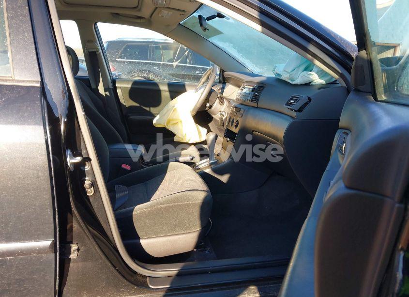 Photo 5 of 2005 Toyota Corolla S (VIN 1NXBR32EX5Z558247)