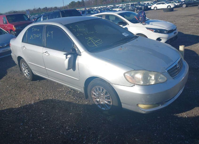 2006 Toyota Corolla LE (VIN 1NXBR32EX6Z588821) main photo