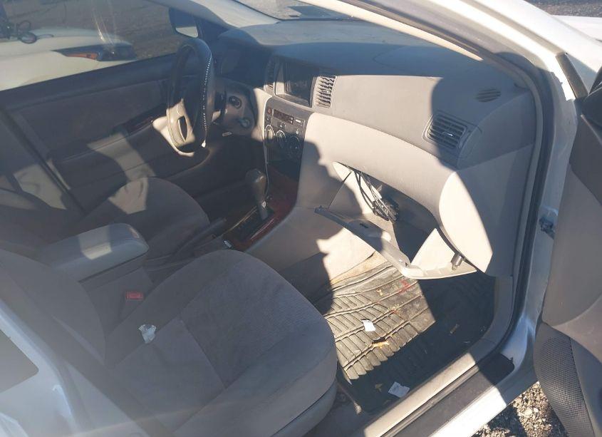 Photo 5 of 2006 Toyota Corolla LE (VIN 1NXBR32EX6Z588821)