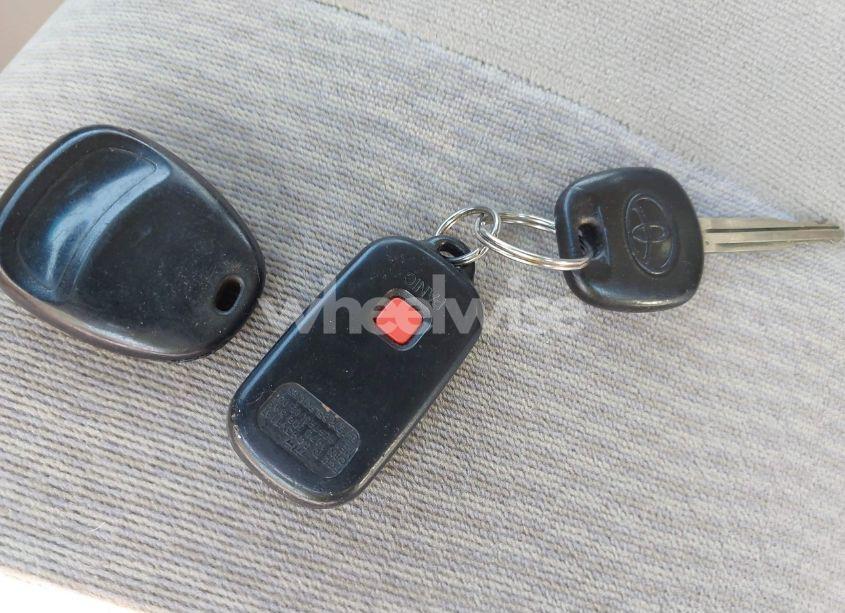 Photo 11 of 2006 Toyota Corolla LE (VIN 1NXBR32EX6Z669432)