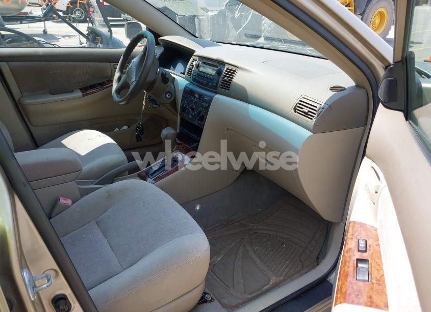 Photo 5 of 2006 Toyota Corolla LE (VIN 1NXBR32EX6Z669432)