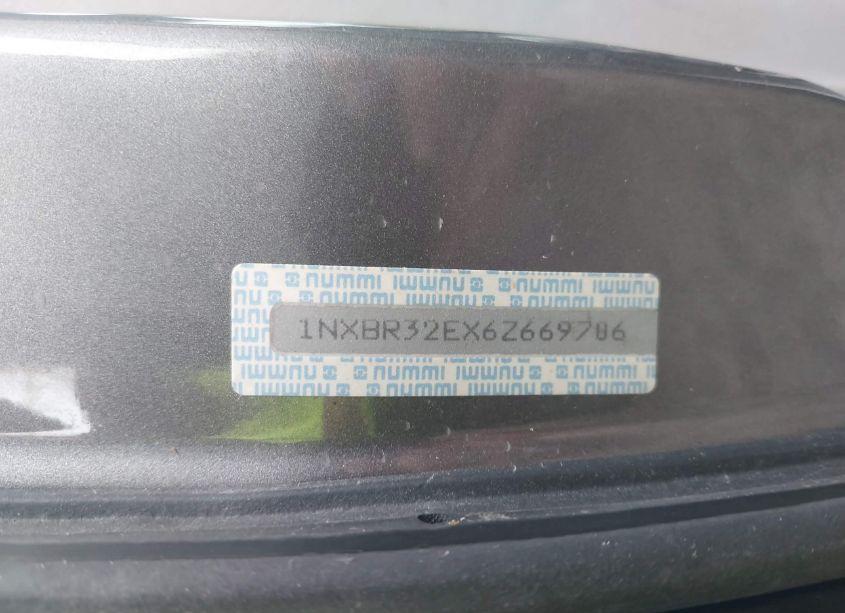 Photo 8 of 2006 Toyota Corolla CE (VIN 1NXBR32EX6Z669706)