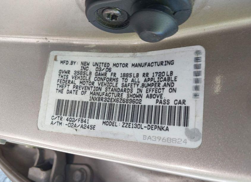 Photo 9 of 2006 Toyota Corolla LE (VIN 1NXBR32EX6Z689602)