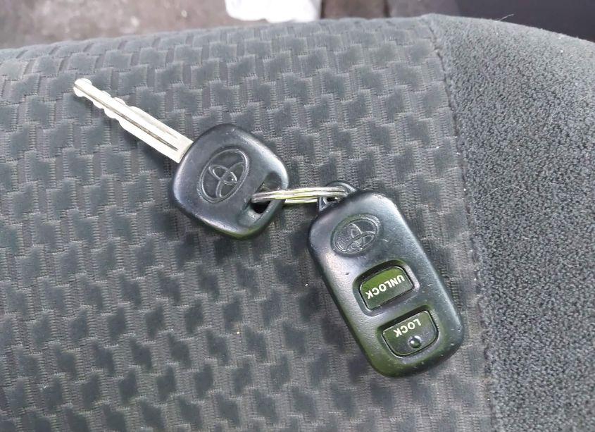 Photo 11 of 2006 Toyota Corolla S (VIN 1NXBR32EX6Z719844)