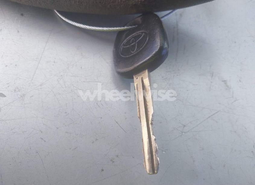 Photo 11 of 2006 Toyota Corolla CE (VIN 1NXBR32EX6Z722307)