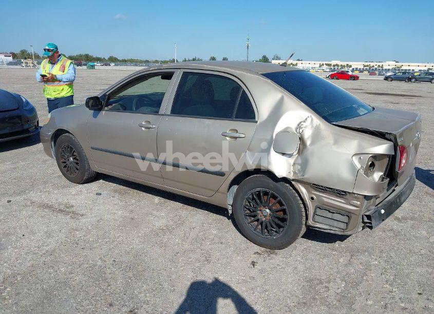 Photo 3 of 2007 Toyota Corolla CE (VIN 1NXBR32EX7Z773906)