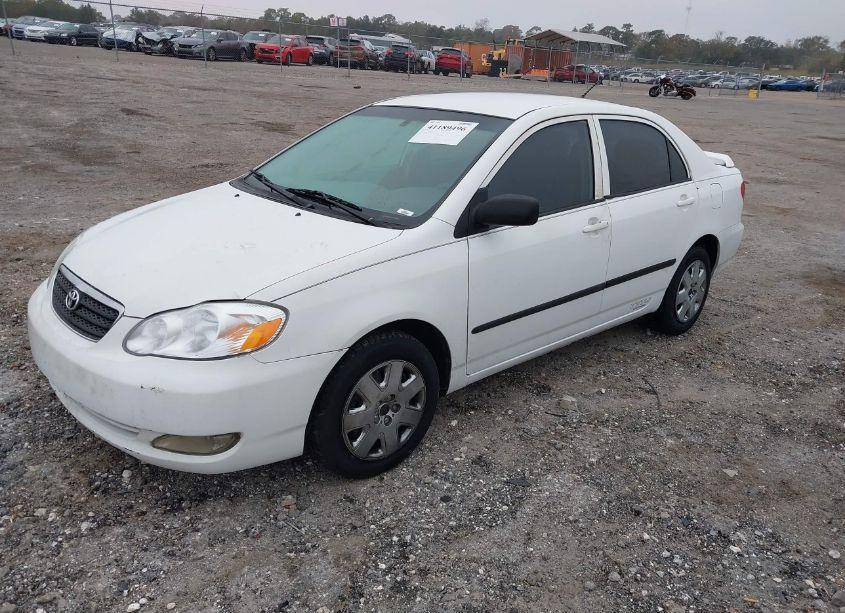 Photo 2 of 2007 Toyota Corolla CE (VIN 1NXBR32EX7Z788079)